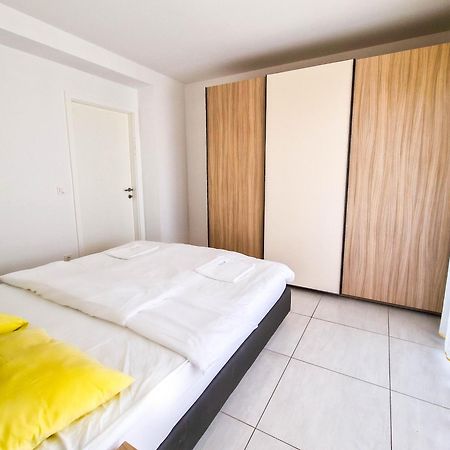 Vila Novak Novalja Exterior foto